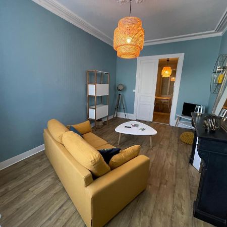 -Le Petit Rochelais- centre ville, stationnement, Netflix - idéal couples, familles, business Niort Extérieur photo